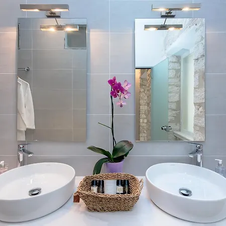 Aelia By Whitedream * Kassiopi