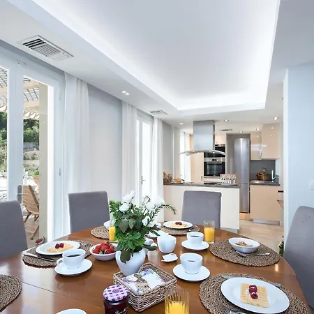 Villa Aelia By Whitedream *