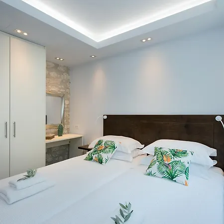 Villa Aelia By Whitedream *