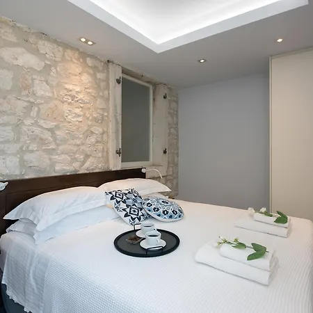 Villa Aelia By Whitedream *